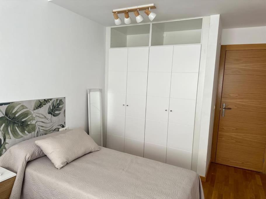 Studio 14 + Garaje Incluido. Nuevo, Elegante, Acogedor. Haro Extérieur photo