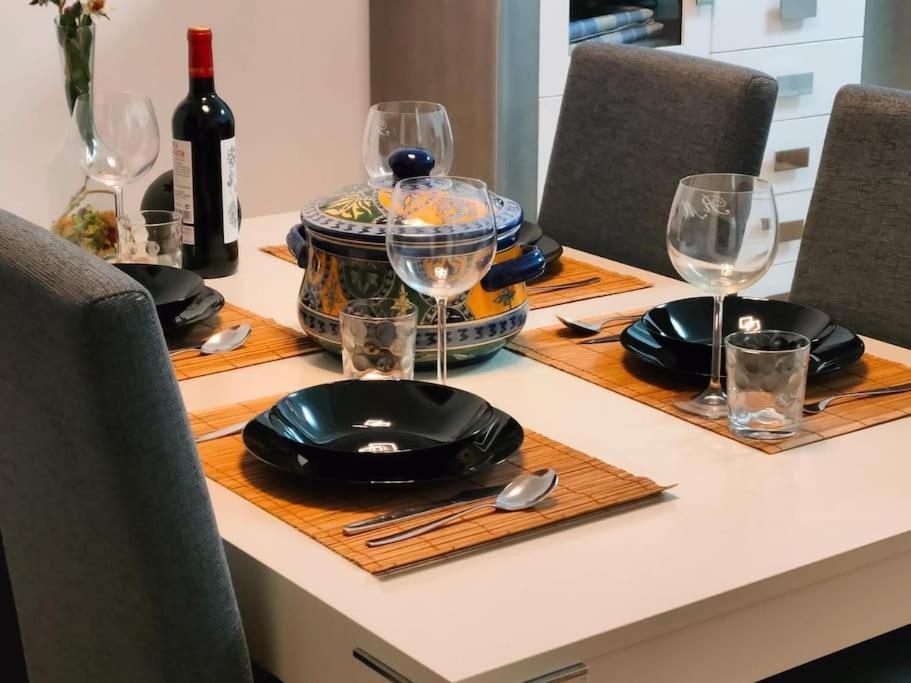 Studio 14 + Garaje Incluido. Nuevo, Elegante, Acogedor. Haro Extérieur photo